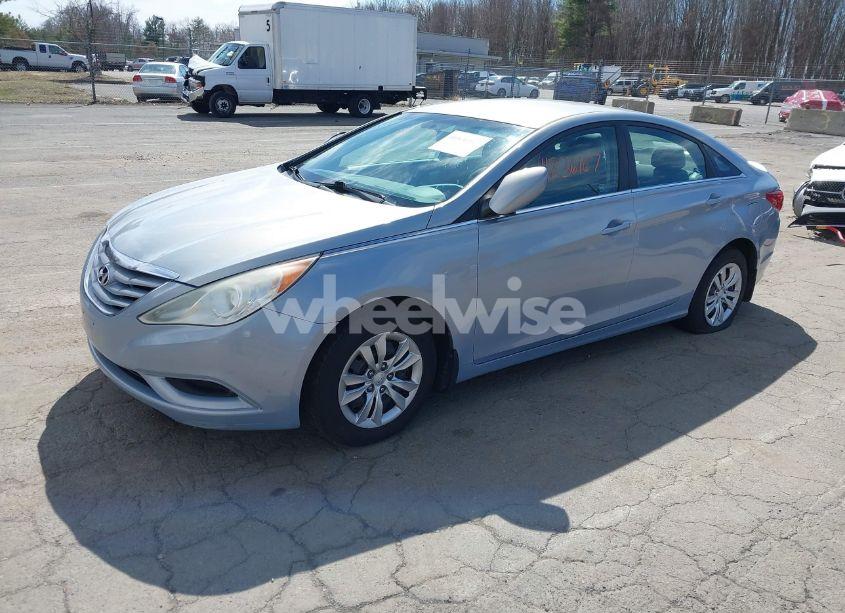 Photo 2 of 2011 Hyundai Sonata GLS (VIN 5NPEB4AC5BH211975)