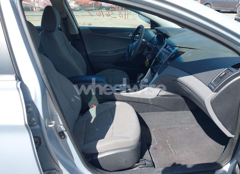 Photo 5 of 2011 Hyundai Sonata GLS (VIN 5NPEB4AC5BH211975)