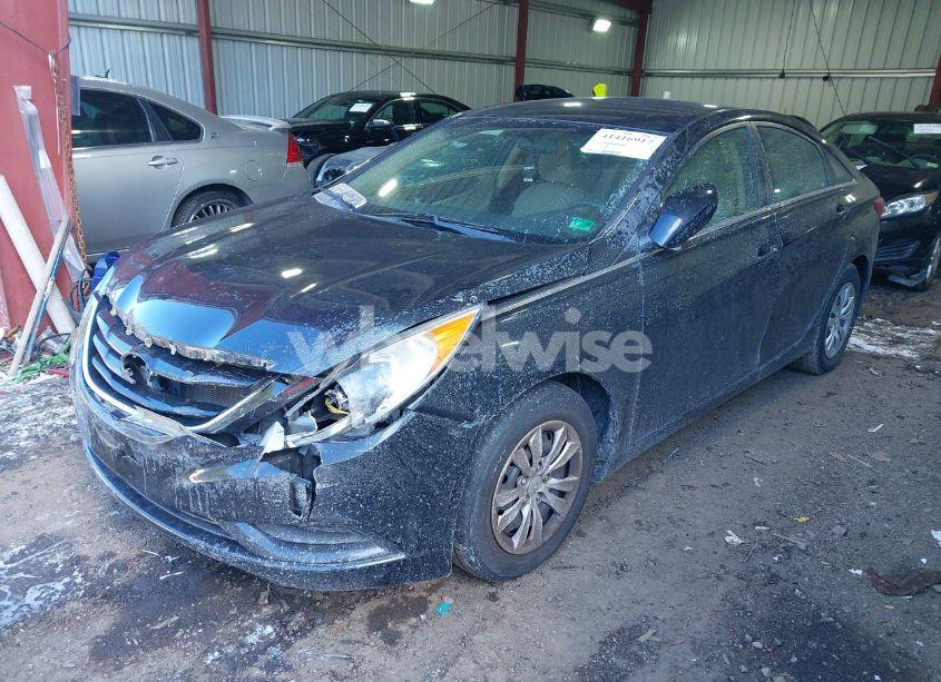 Photo 2 of 2011 Hyundai Sonata GLS (VIN 5NPEB4AC5BH219333)