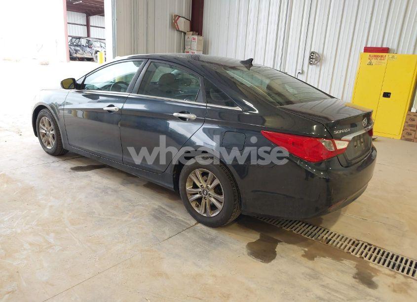 Photo 3 of 2011 Hyundai Sonata GLS (VIN 5NPEB4AC5BH239131)