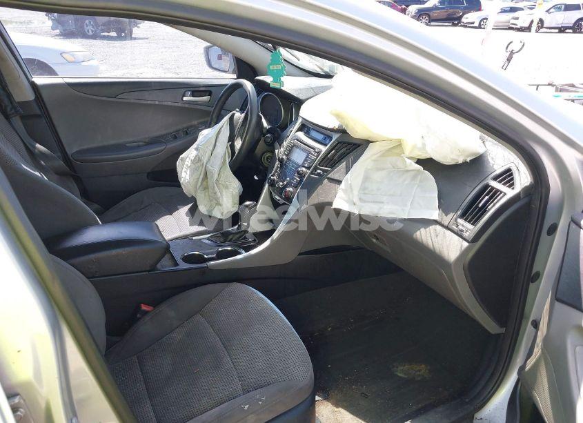 Photo 5 of 2011 Hyundai Sonata GLS (VIN 5NPEB4AC5BH242045)