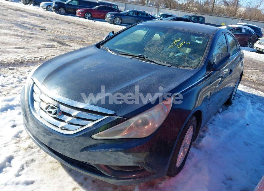 Photo 2 of 2011 Hyundai Sonata GLS (VIN 5NPEB4AC5BH243809)