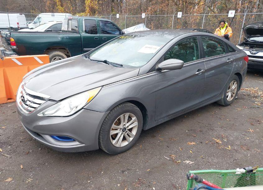Photo 2 of 2011 Hyundai Sonata GLS (VIN 5NPEB4AC5BH259038)