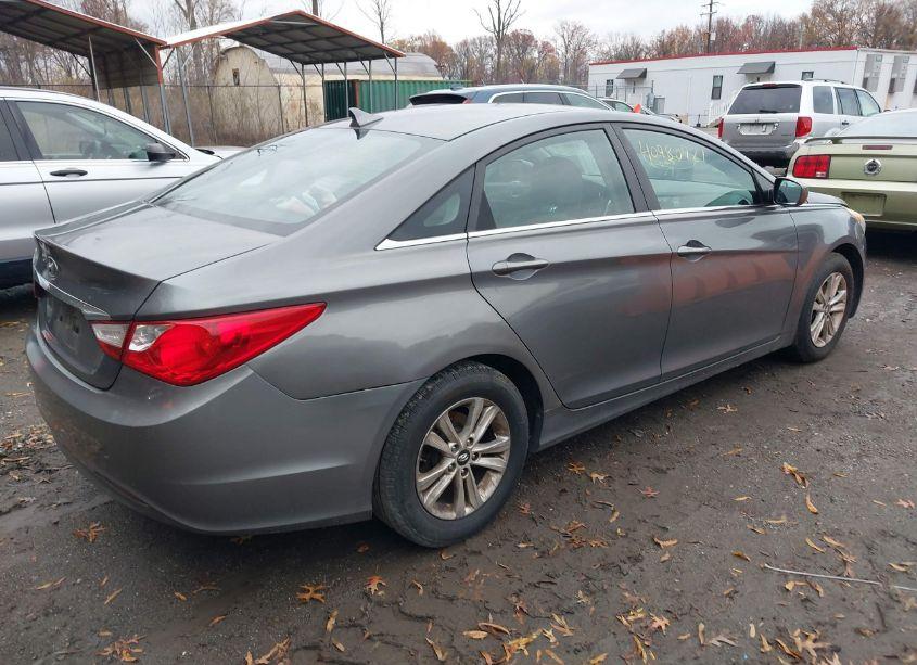 Photo 4 of 2011 Hyundai Sonata GLS (VIN 5NPEB4AC5BH259038)