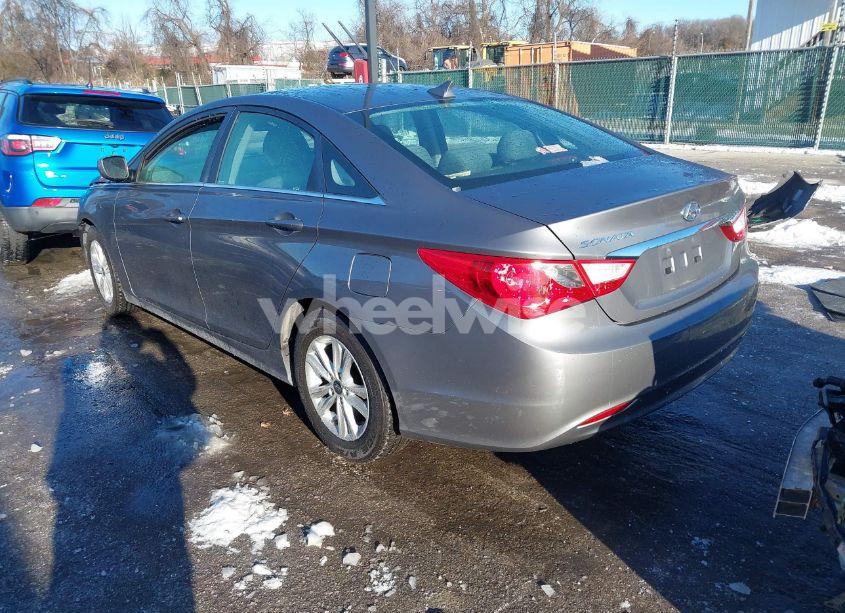 Photo 3 of 2011 Hyundai Sonata GLS (VIN 5NPEB4AC5BH299295)