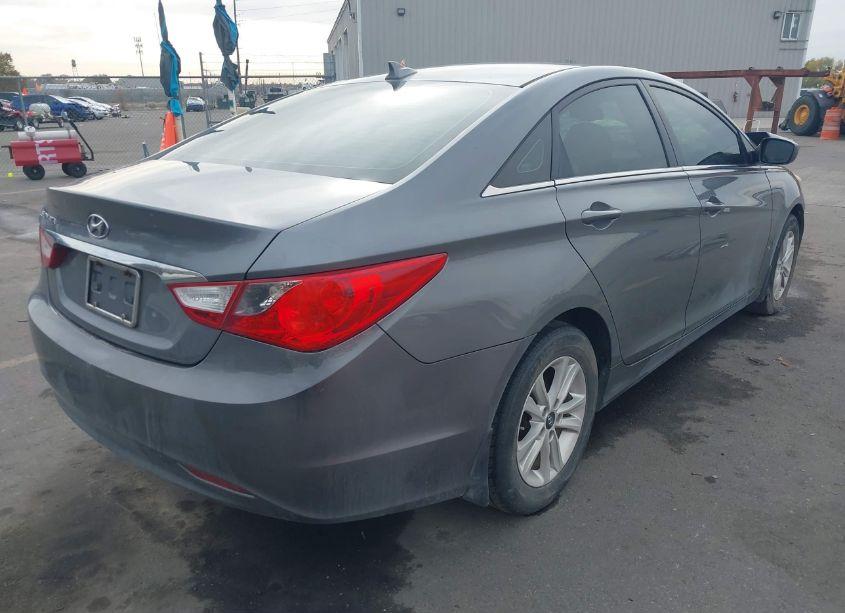 Photo 4 of 2012 Hyundai Sonata GLS (VIN 5NPEB4AC5CH309180)