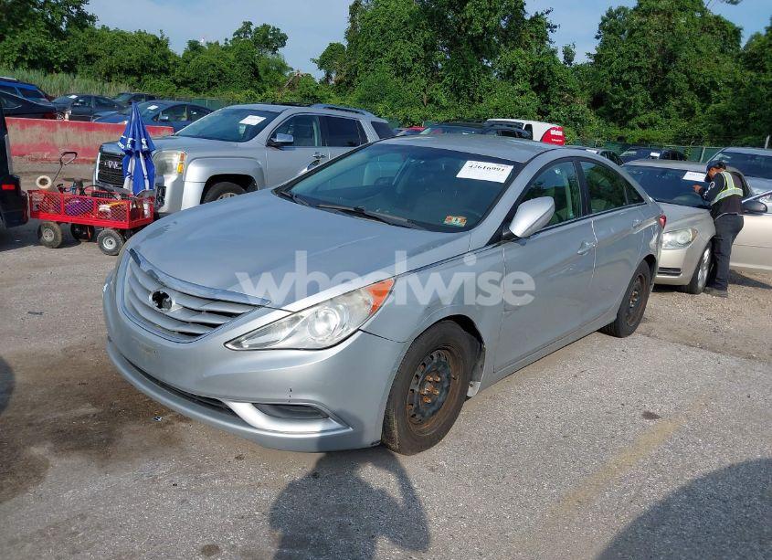 Photo 2 of 2012 Hyundai Sonata GLS (VIN 5NPEB4AC5CH309311)
