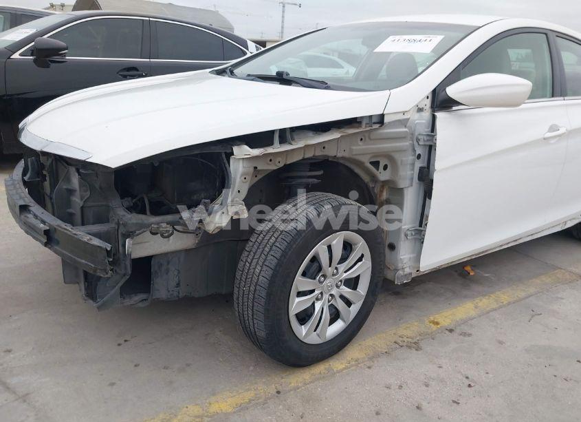 Photo 6 of 2012 Hyundai Sonata GLS (VIN 5NPEB4AC5CH348254)