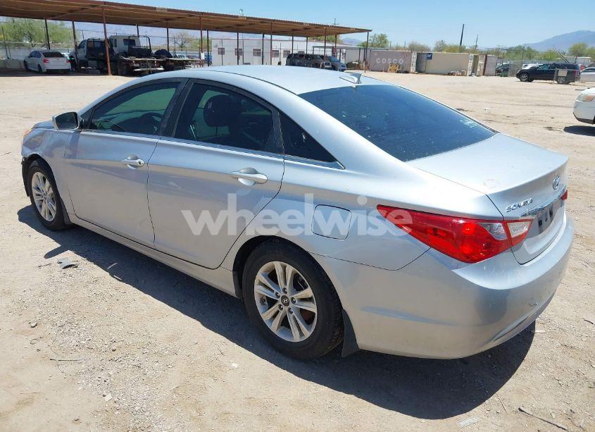 Photo 3 of 2012 Hyundai Sonata GLS (VIN 5NPEB4AC5CH376152)