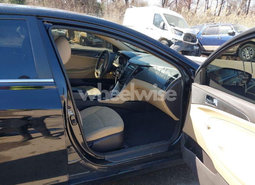 Photo 5 of 2012 Hyundai Sonata GLS (VIN 5NPEB4AC5CH383232)