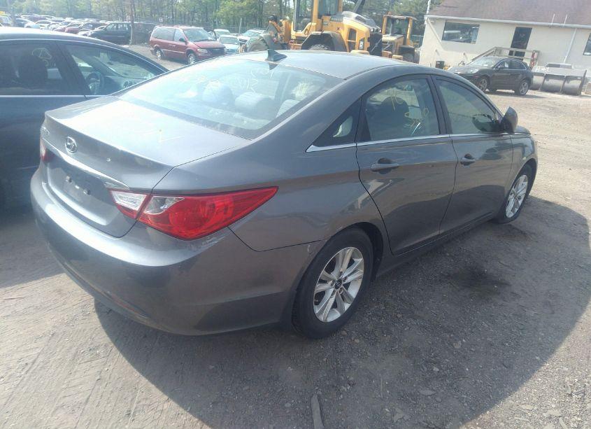 Photo 4 of 2012 Hyundai Sonata GLS (VIN 5NPEB4AC5CH400224)