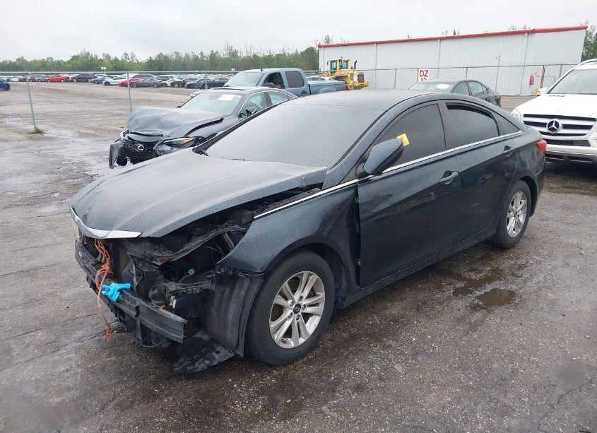 Photo 2 of 2012 Hyundai Sonata GLS (VIN 5NPEB4AC5CH407268)