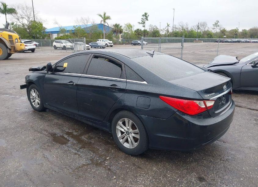Photo 3 of 2012 Hyundai Sonata GLS (VIN 5NPEB4AC5CH407268)