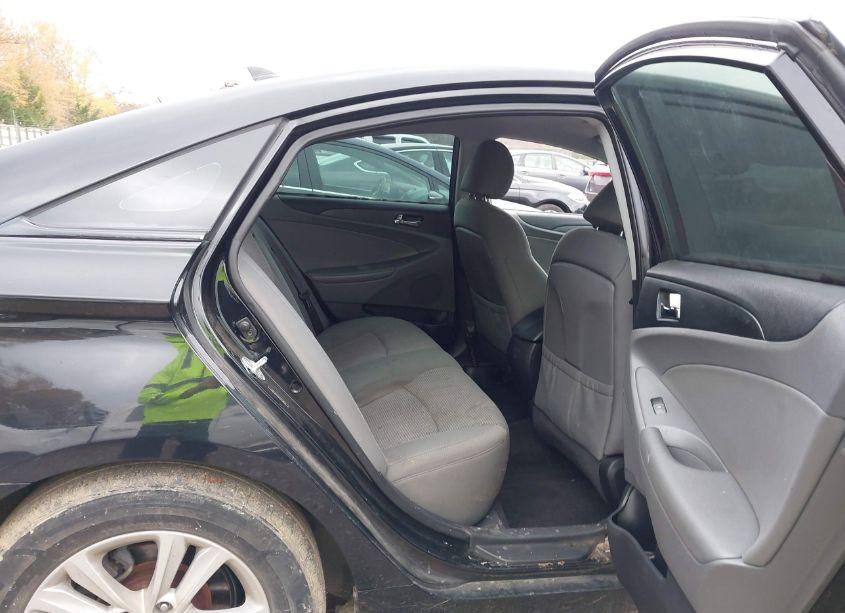 Photo 8 of 2012 Hyundai Sonata GLS (VIN 5NPEB4AC5CH419050)