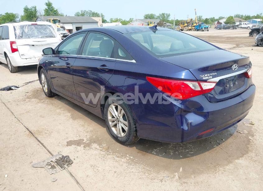 Photo 3 of 2012 Hyundai Sonata GLS (VIN 5NPEB4AC5CH425656)
