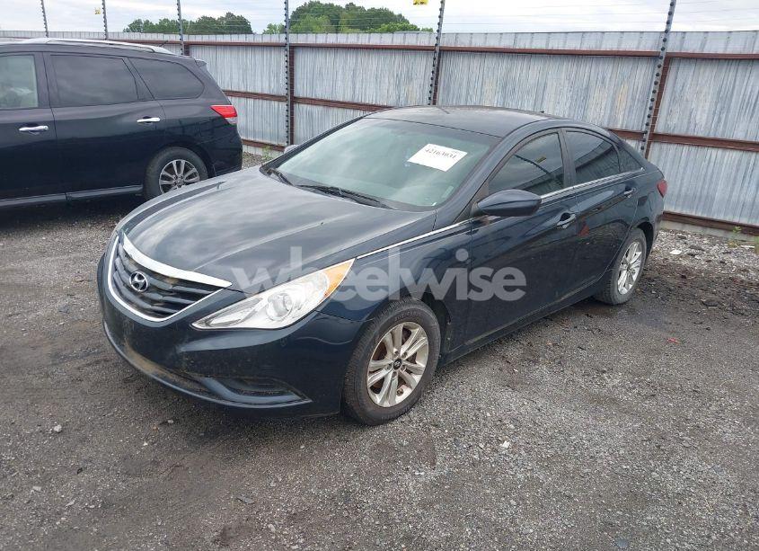 Photo 2 of 2012 Hyundai Sonata GLS (VIN 5NPEB4AC5CH479636)