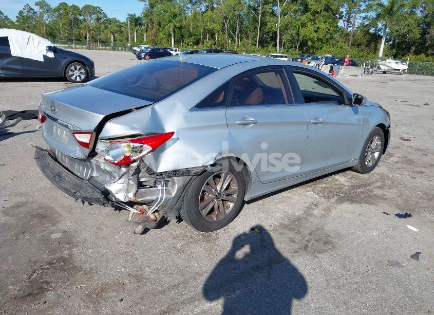 Photo 4 of 2012 Hyundai Sonata GLS (VIN 5NPEB4AC5CH490605)