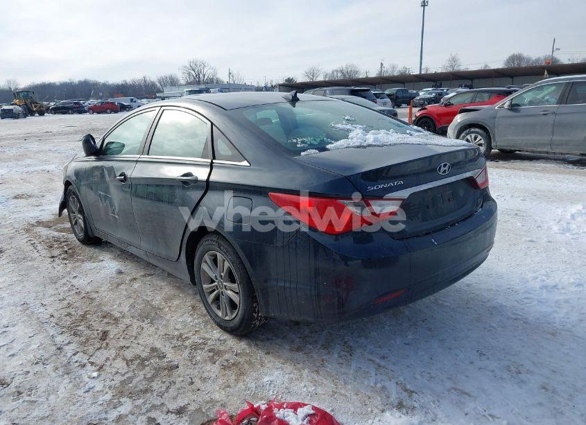 Photo 3 of 2013 Hyundai Sonata GLS (VIN 5NPEB4AC5DH507906)
