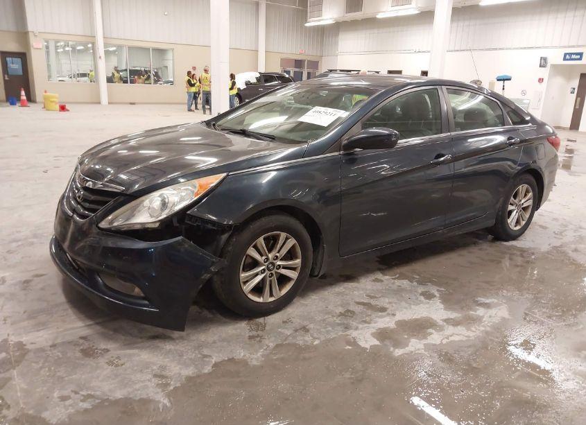 Photo 2 of 2013 Hyundai Sonata GLS (VIN 5NPEB4AC5DH524642)