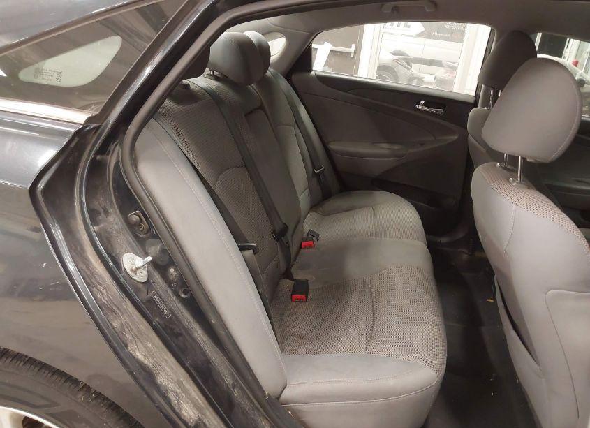 Photo 8 of 2013 Hyundai Sonata GLS (VIN 5NPEB4AC5DH524642)