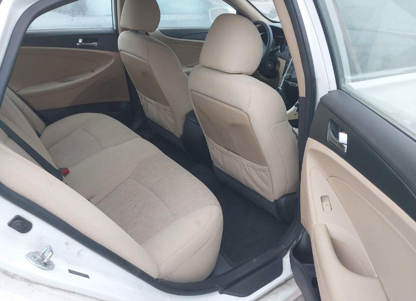 Photo 8 of 2013 Hyundai Sonata GLS (VIN 5NPEB4AC5DH549119)