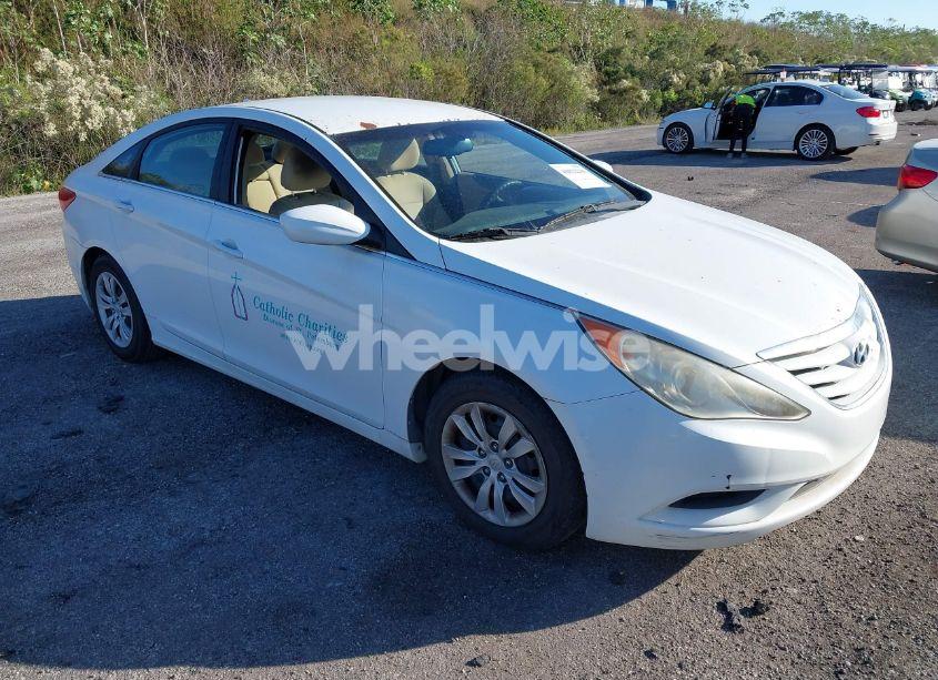 2013 Hyundai Sonata GLS (VIN 5NPEB4AC5DH560878) main photo