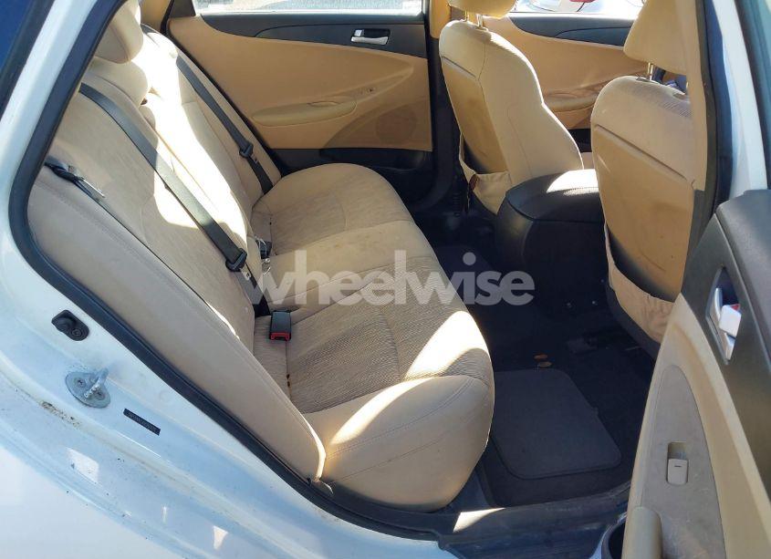 Photo 8 of 2013 Hyundai Sonata GLS (VIN 5NPEB4AC5DH560878)