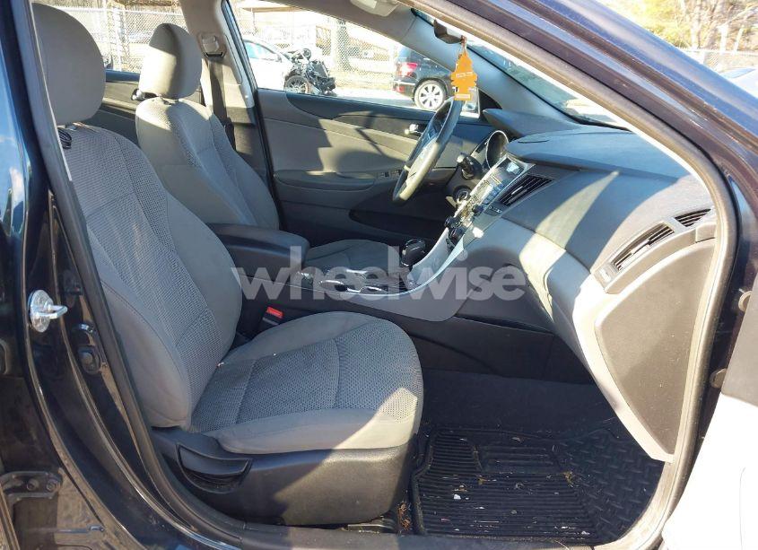 Photo 5 of 2013 Hyundai Sonata GLS (VIN 5NPEB4AC5DH562890)