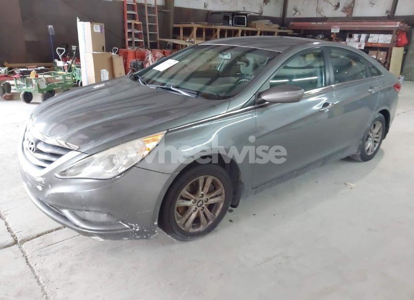 Photo 2 of 2013 Hyundai Sonata GLS (VIN 5NPEB4AC5DH574456)