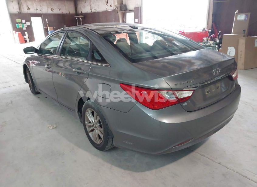 Photo 3 of 2013 Hyundai Sonata GLS (VIN 5NPEB4AC5DH574456)
