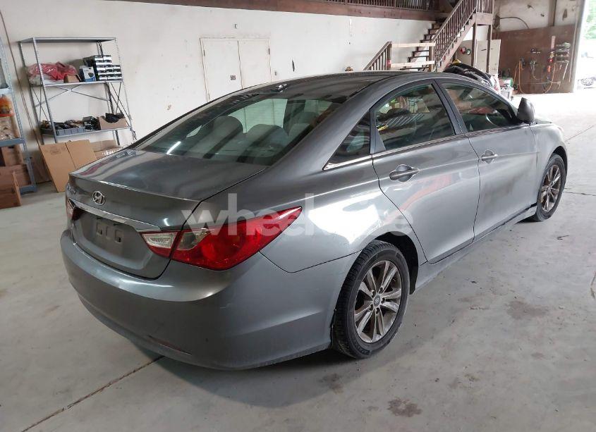 Photo 4 of 2013 Hyundai Sonata GLS (VIN 5NPEB4AC5DH574456)