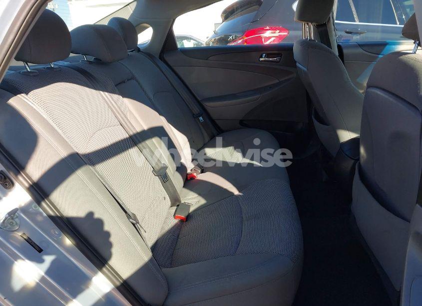 Photo 8 of 2013 Hyundai Sonata GLS (VIN 5NPEB4AC5DH600053)