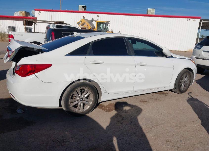 Photo 4 of 2013 Hyundai Sonata GLS (VIN 5NPEB4AC5DH631593)