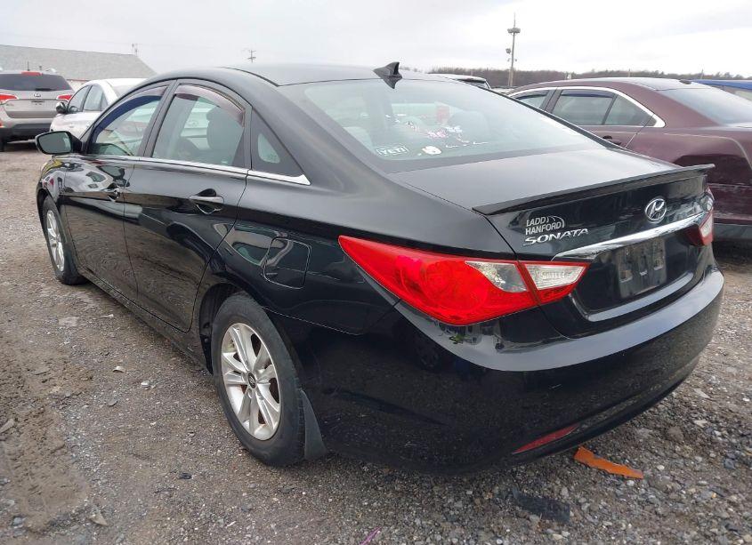 Photo 3 of 2013 Hyundai Sonata GLS (VIN 5NPEB4AC5DH641945)