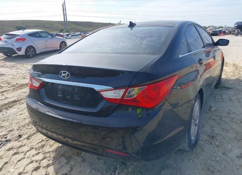 Photo 4 of 2013 Hyundai Sonata GLS (VIN 5NPEB4AC5DH645154)