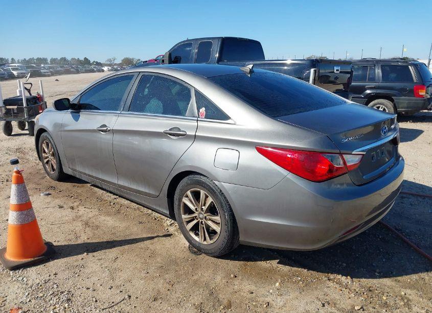 Photo 3 of 2013 Hyundai Sonata GLS (VIN 5NPEB4AC5DH649270)