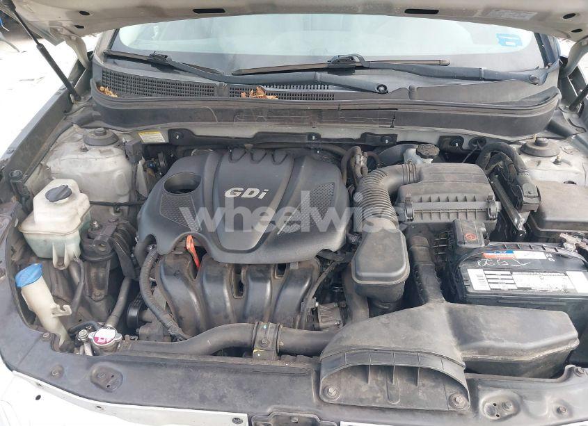 Photo 10 of 2013 Hyundai Sonata GLS (VIN 5NPEB4AC5DH655781)