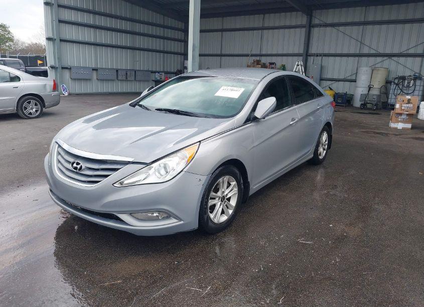 Photo 2 of 2013 Hyundai Sonata GLS (VIN 5NPEB4AC5DH674296)