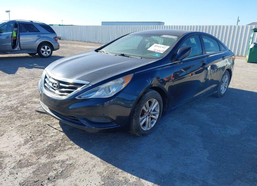 Photo 2 of 2013 Hyundai Sonata GLS (VIN 5NPEB4AC5DH687081)