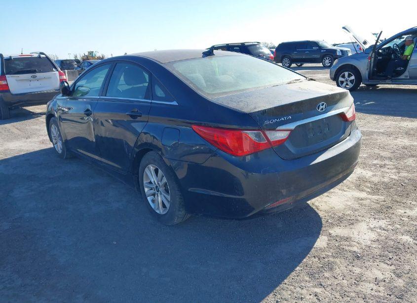 Photo 3 of 2013 Hyundai Sonata GLS (VIN 5NPEB4AC5DH687081)