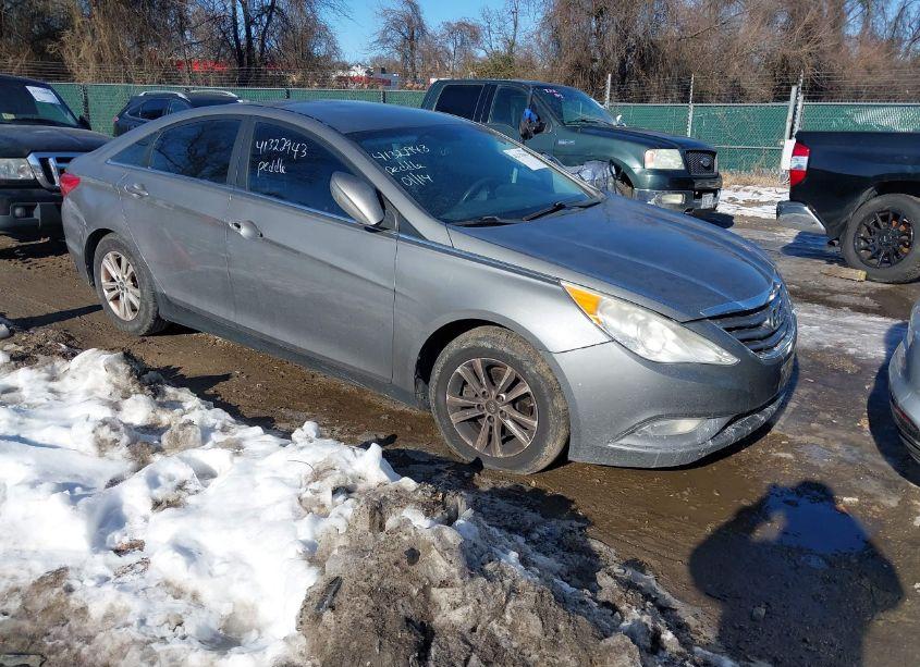 2013 Hyundai Sonata GLS (VIN 5NPEB4AC5DH714117) main photo