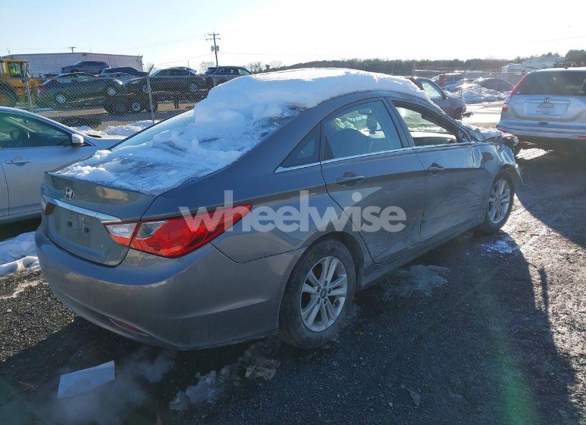 Photo 4 of 2013 Hyundai Sonata GLS (VIN 5NPEB4AC5DH753337)