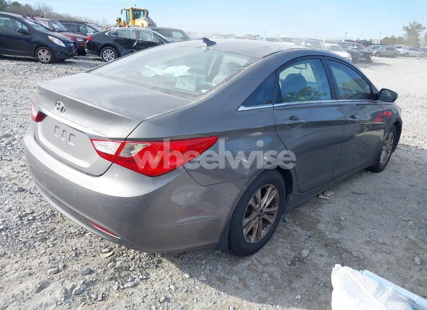 Photo 4 of 2013 Hyundai Sonata GLS (VIN 5NPEB4AC5DH755105)