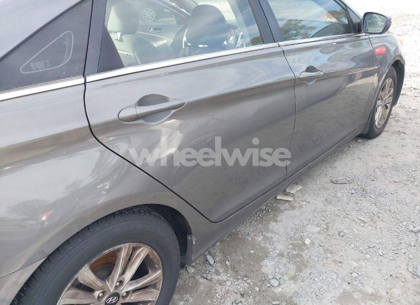 Photo 6 of 2013 Hyundai Sonata GLS (VIN 5NPEB4AC5DH755105)