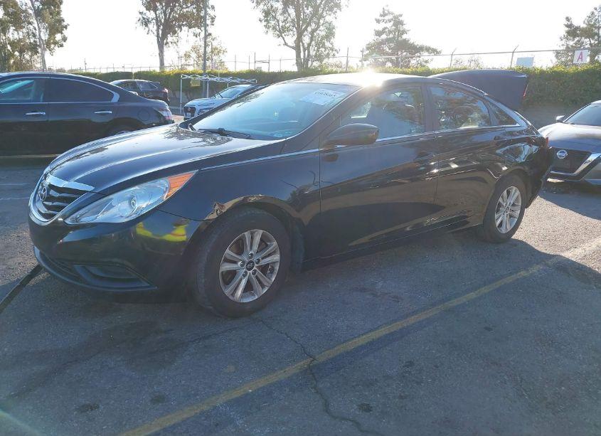 Photo 2 of 2013 Hyundai Sonata GLS (VIN 5NPEB4AC5DH756089)