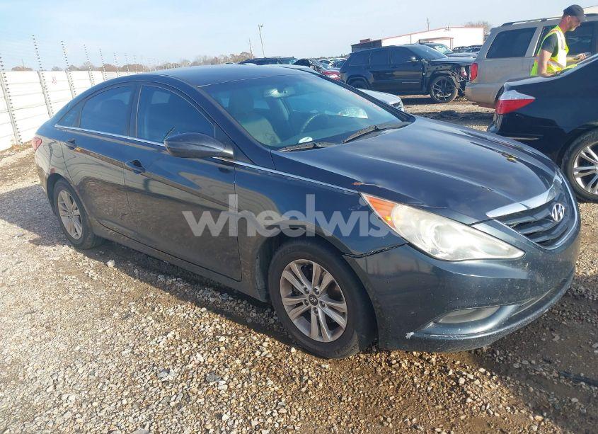 2013 Hyundai Sonata GLS (VIN 5NPEB4AC5DH760000) main photo