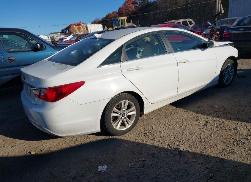 Photo 4 of 2013 Hyundai Sonata GLS (VIN 5NPEB4AC5DH766041)
