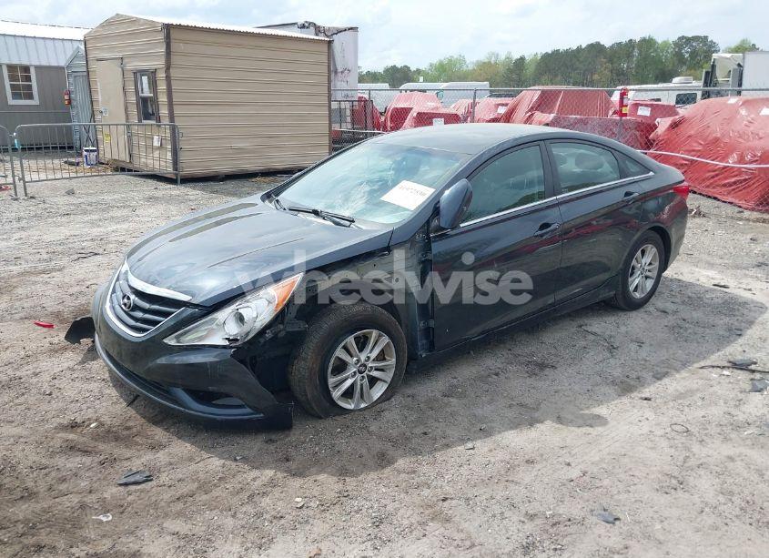 Photo 2 of 2013 Hyundai Sonata GLS (VIN 5NPEB4AC5DH773538)