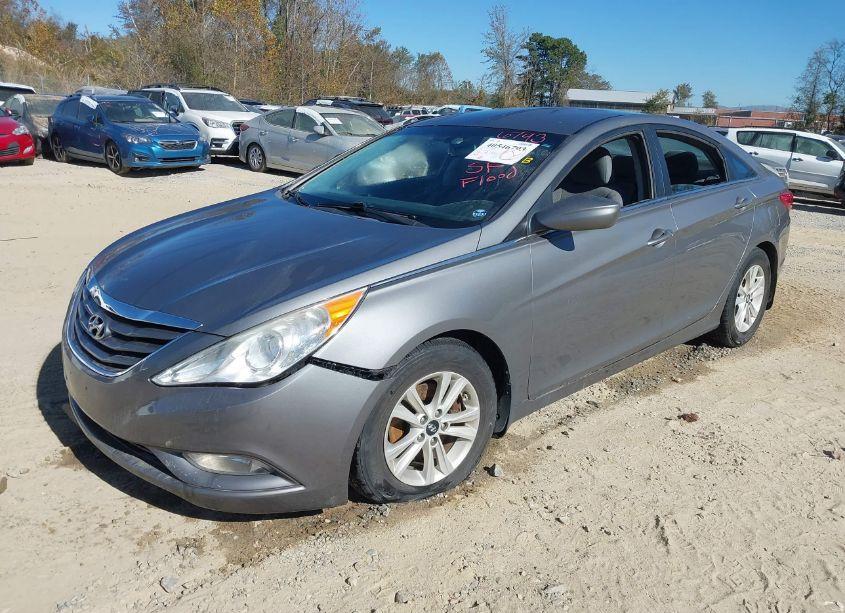 Photo 2 of 2013 Hyundai Sonata GLS (VIN 5NPEB4AC5DH776276)