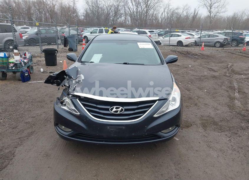 Photo 12 of 2013 Hyundai Sonata GLS (VIN 5NPEB4AC5DH811155)